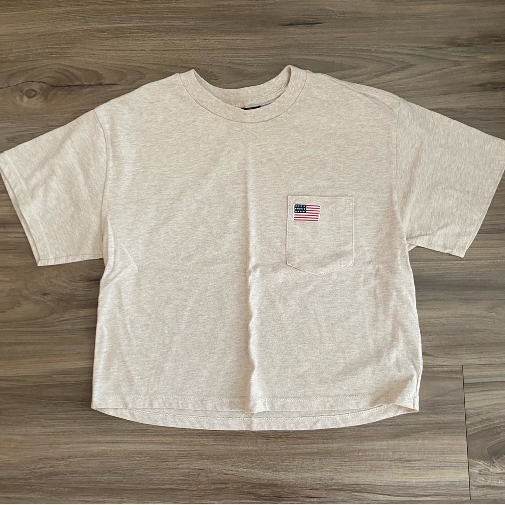 Beige Crop Too American Flag T-shirt size M